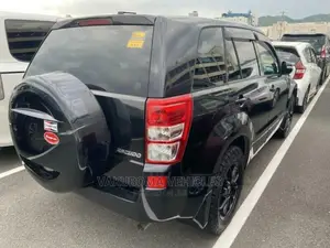 Suzuki Escudo 2010 Black