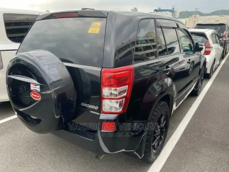 Suzuki Escudo 2010 Black