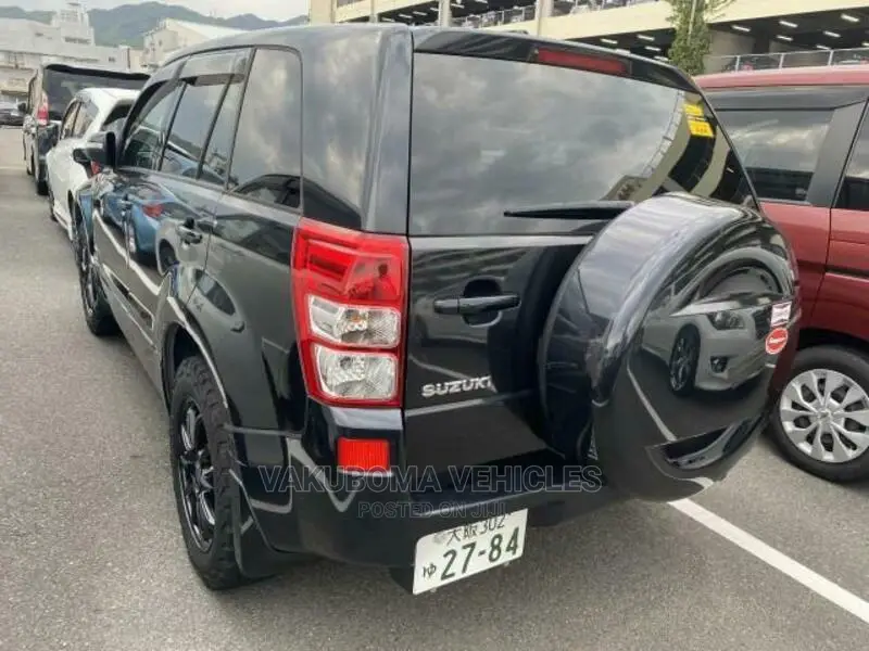 Suzuki Escudo 2010 Black