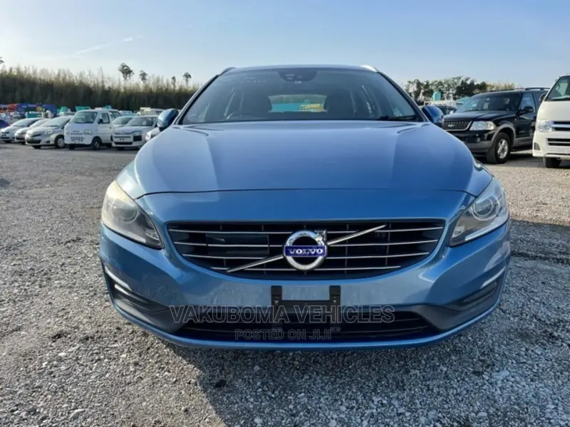 Volvo V60 2013 Blue