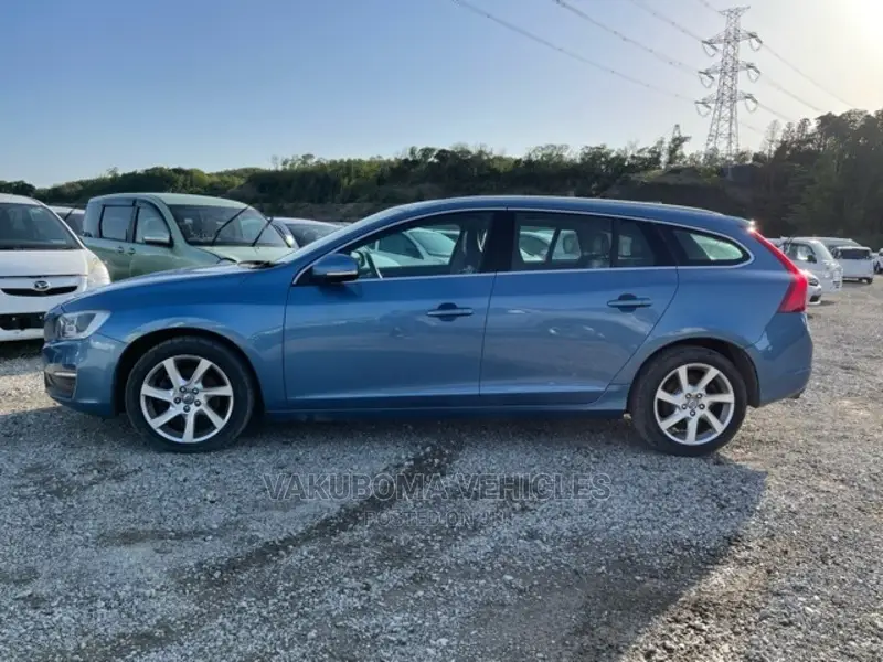 Volvo V60 2013 Blue