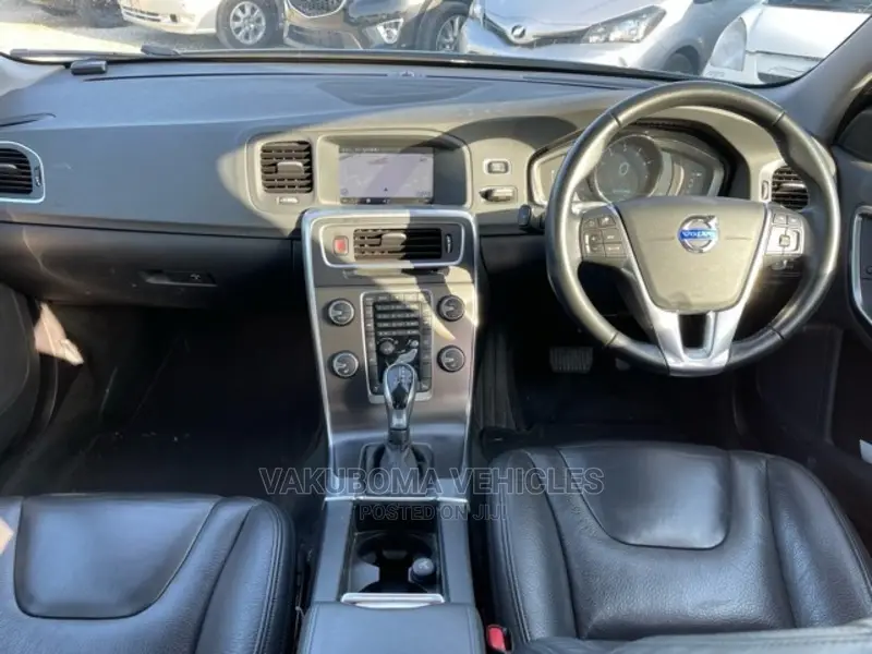 Volvo V60 2013 Blue