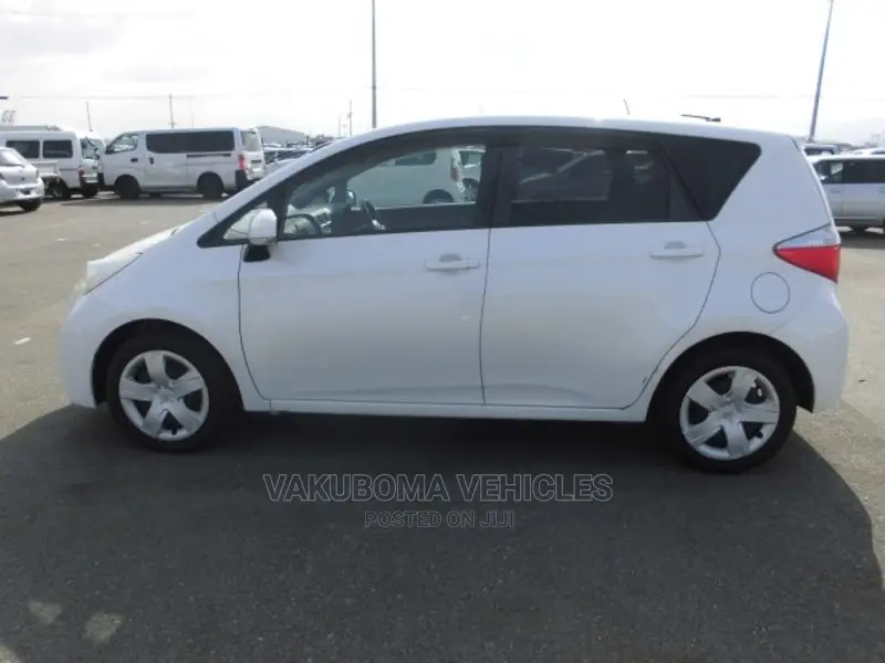 Toyota Ractis 2012 White
