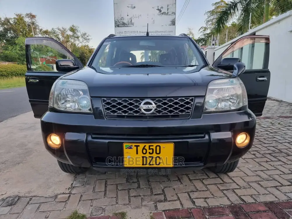 Nissan X-Trail 2.0 2007 Black