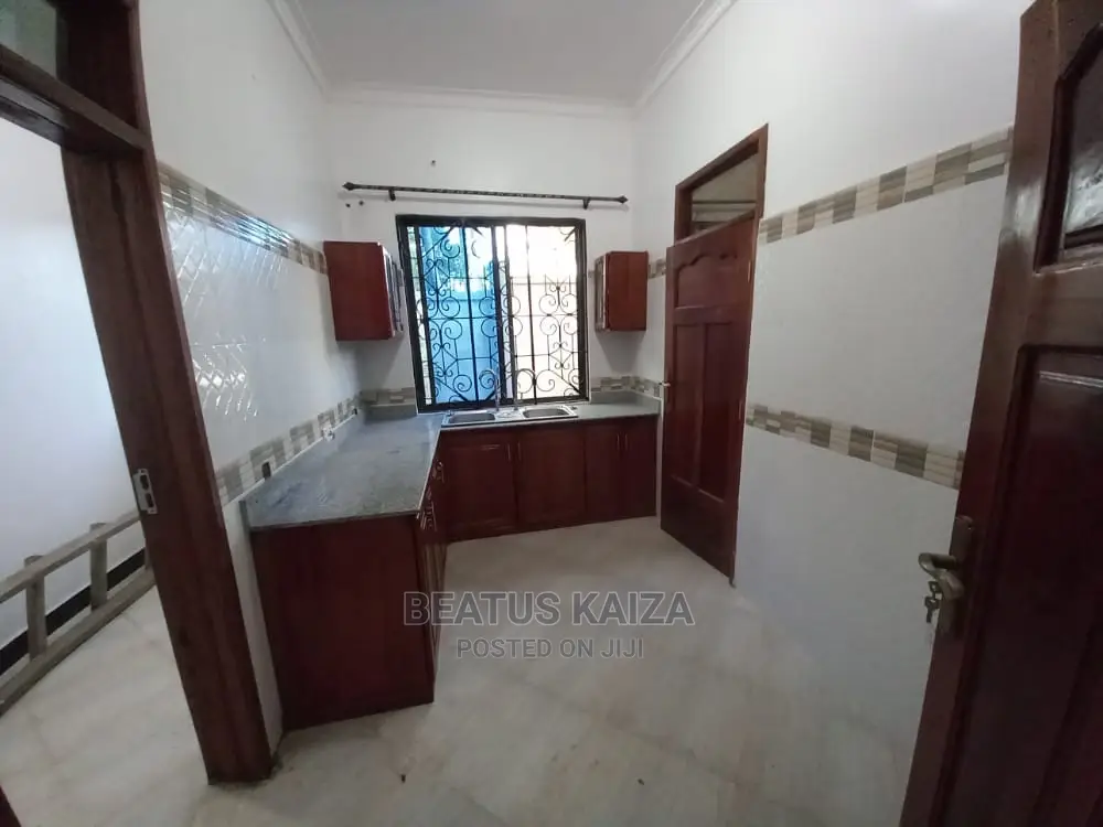 3bdrm Bungalow in Kinondoni Kisota, Kigamboni for rent