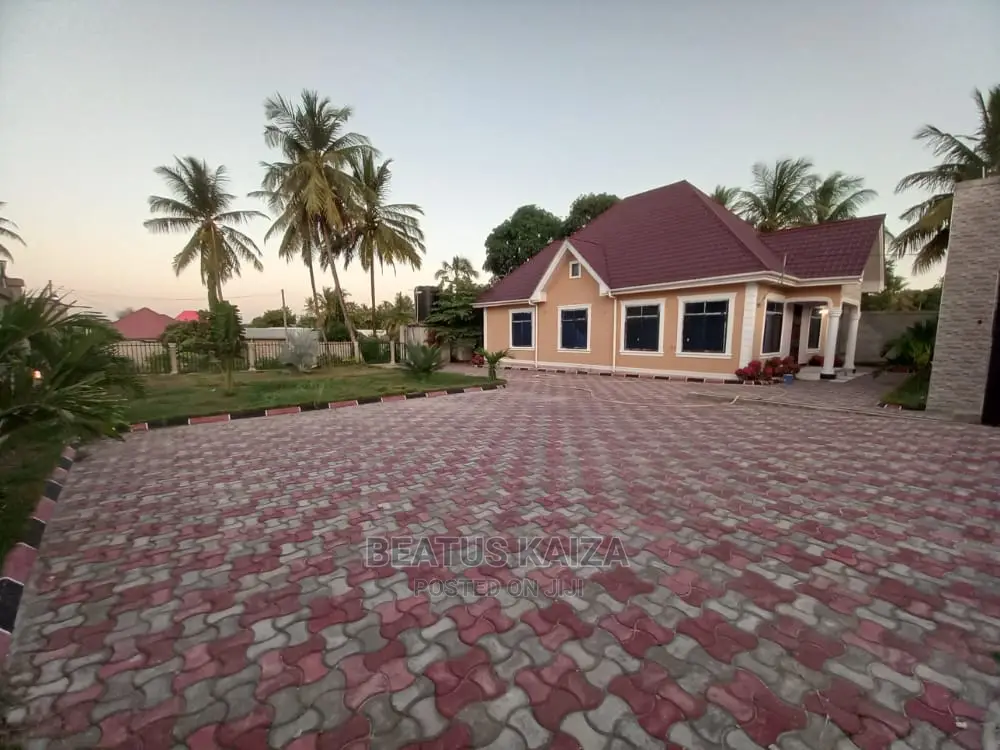 3bdrm Bungalow in Kinondoni Kisota, Kigamboni for rent