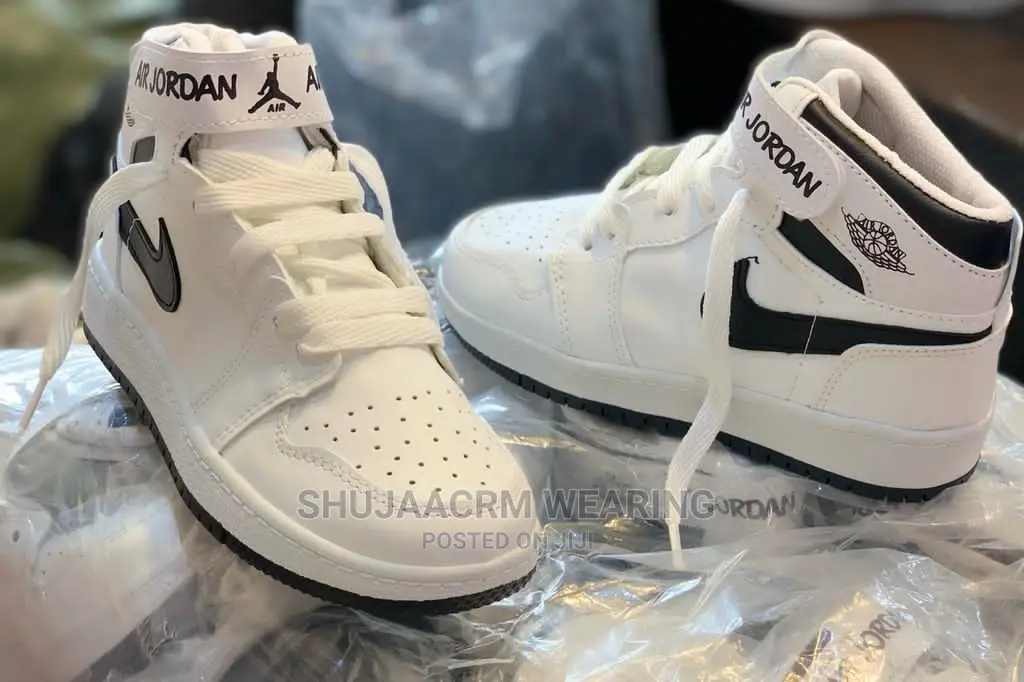 Air Jordan Raba Za Watoto