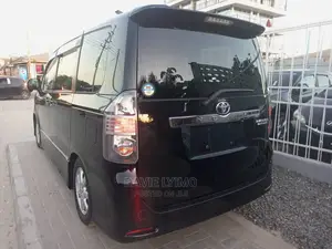 Toyota Noah 2007 Black