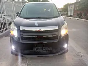 Toyota Noah 2007 Black
