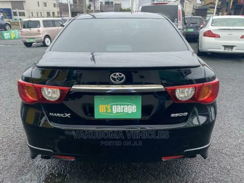 Toyota Mark X 2011 Black