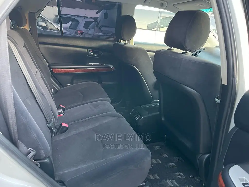 Toyota Harrier 2005 Silver