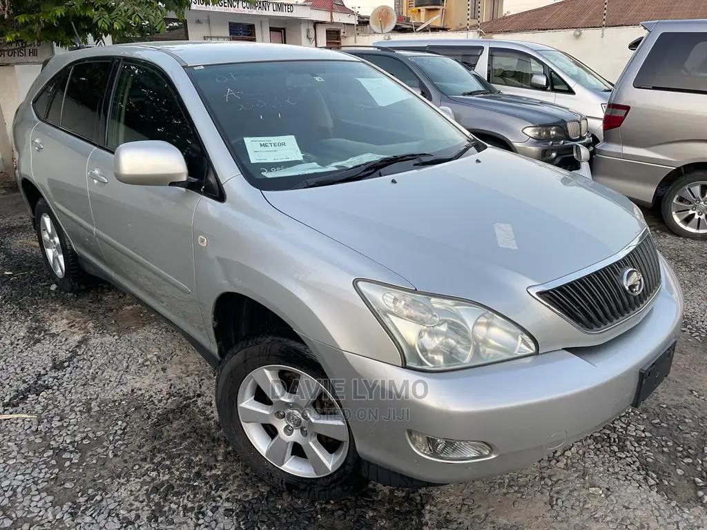 Toyota Harrier 2005 Silver