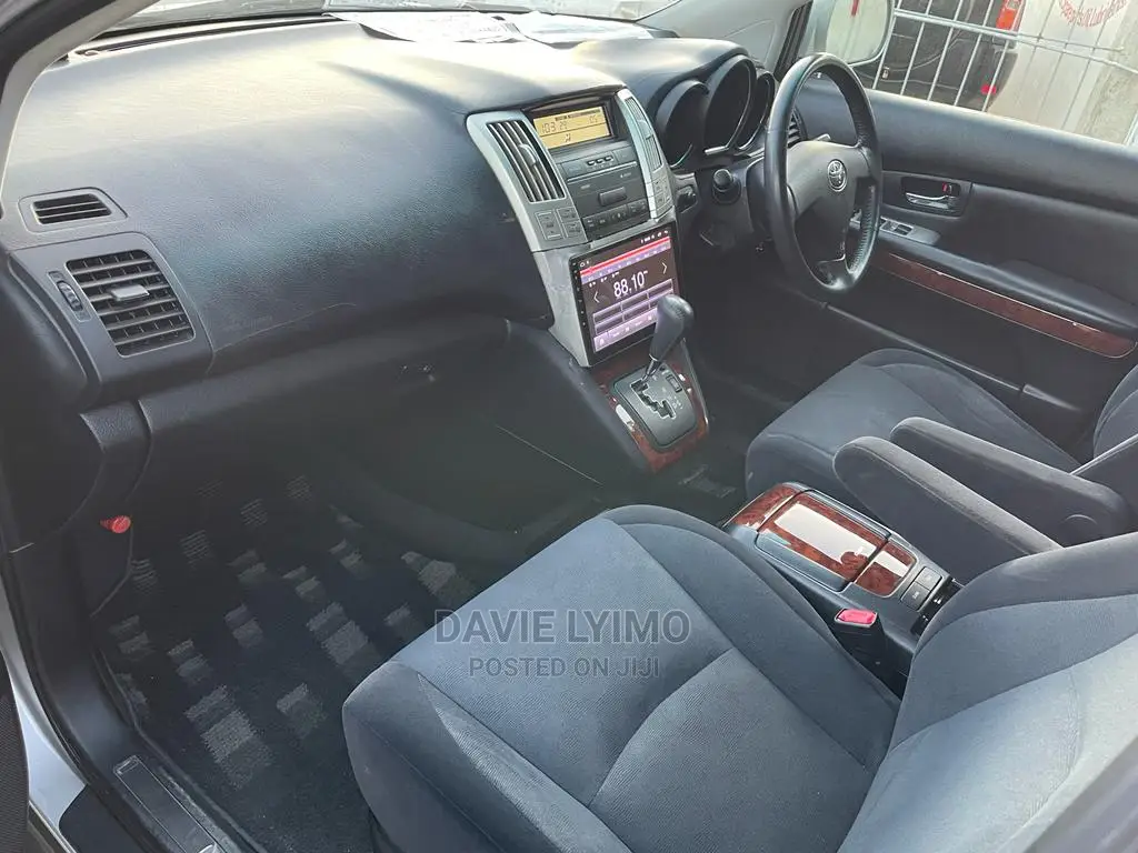 Toyota Harrier 2005 Silver