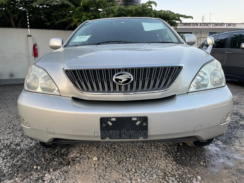 Toyota Harrier 2005 Silver