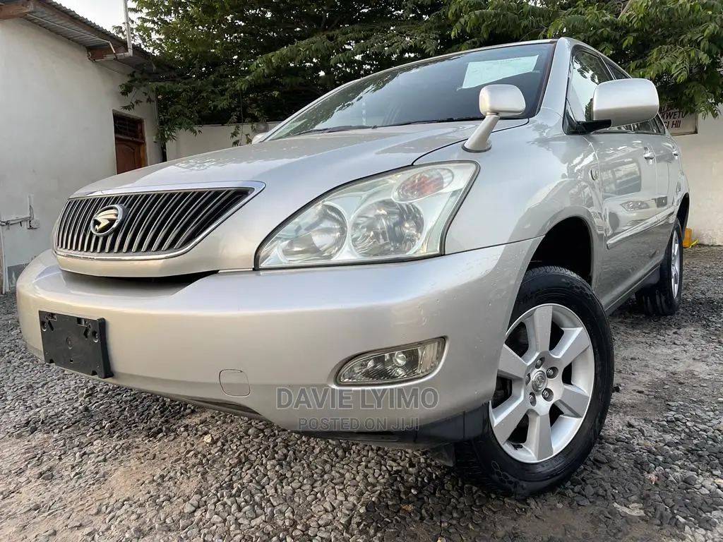 Toyota Harrier 2005 Silver