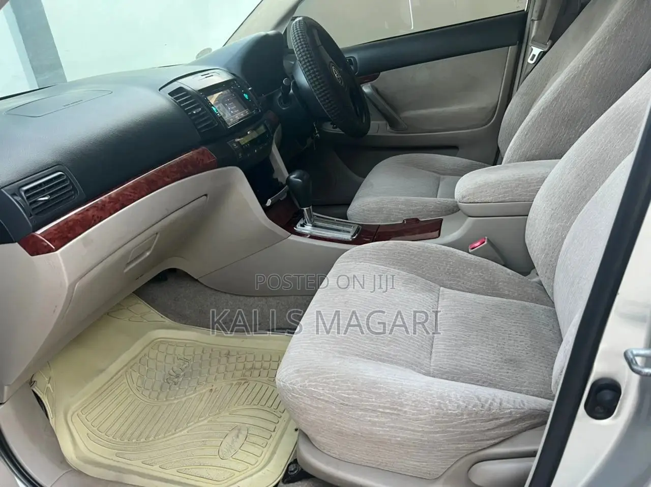 Toyota Premio 2003 Silver