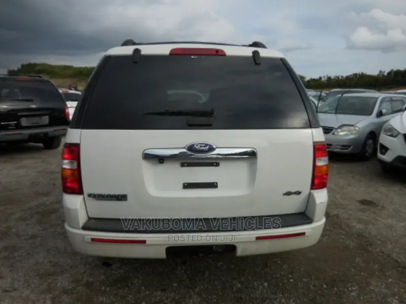 Ford Explorer 2009 Pearl