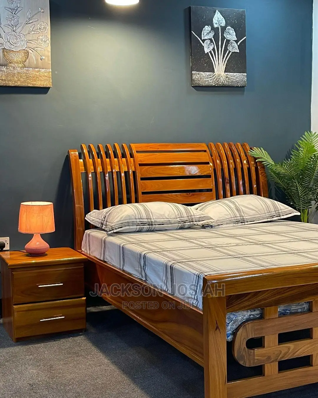 Hardwood Beds