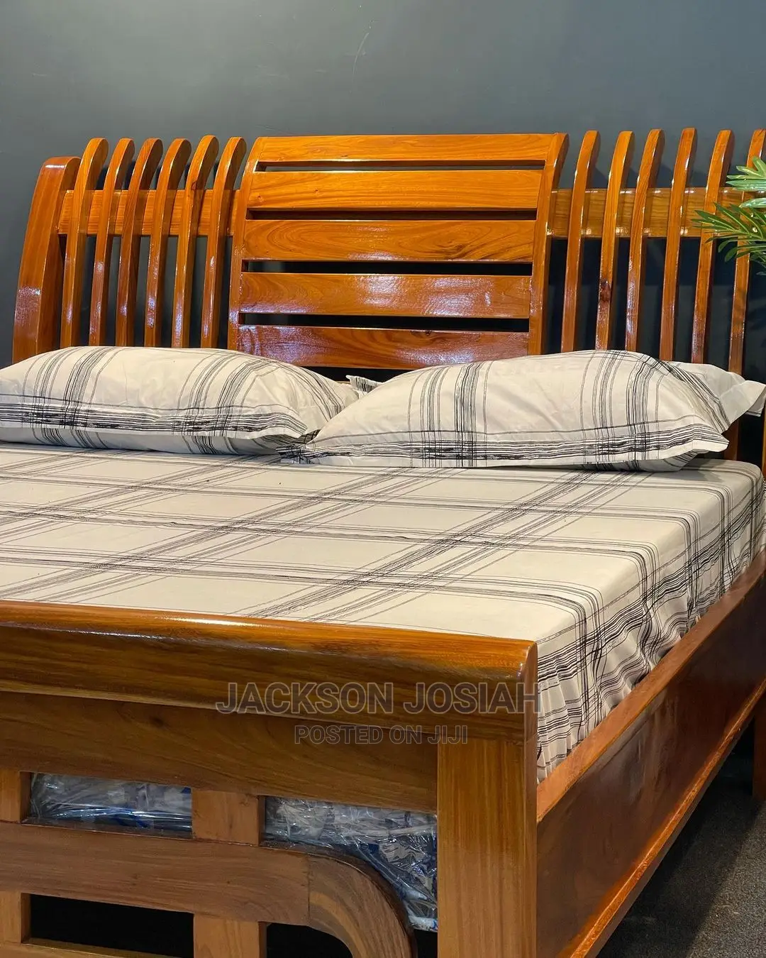 Hardwood Beds
