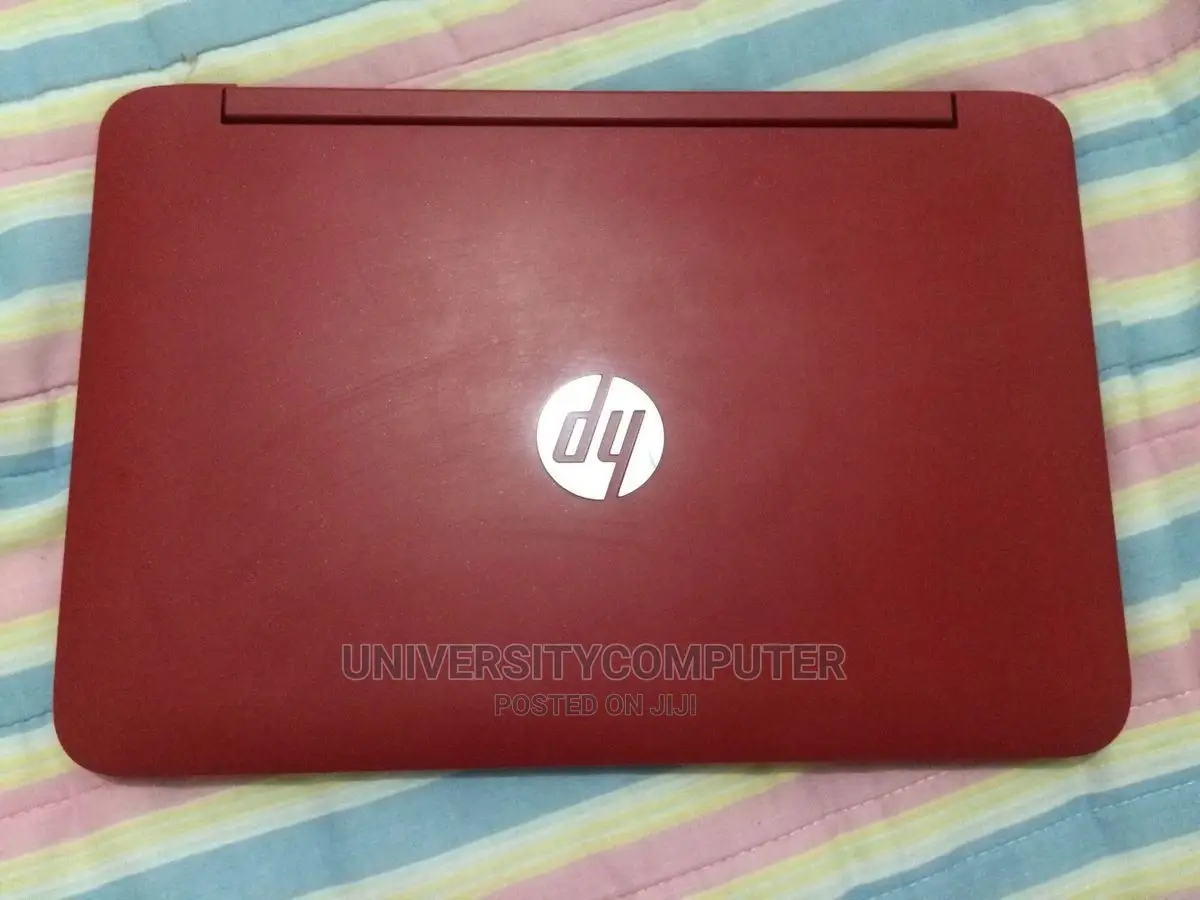 Laptop HP Pavilion 11 4GB Intel Celeron HDD 500GB