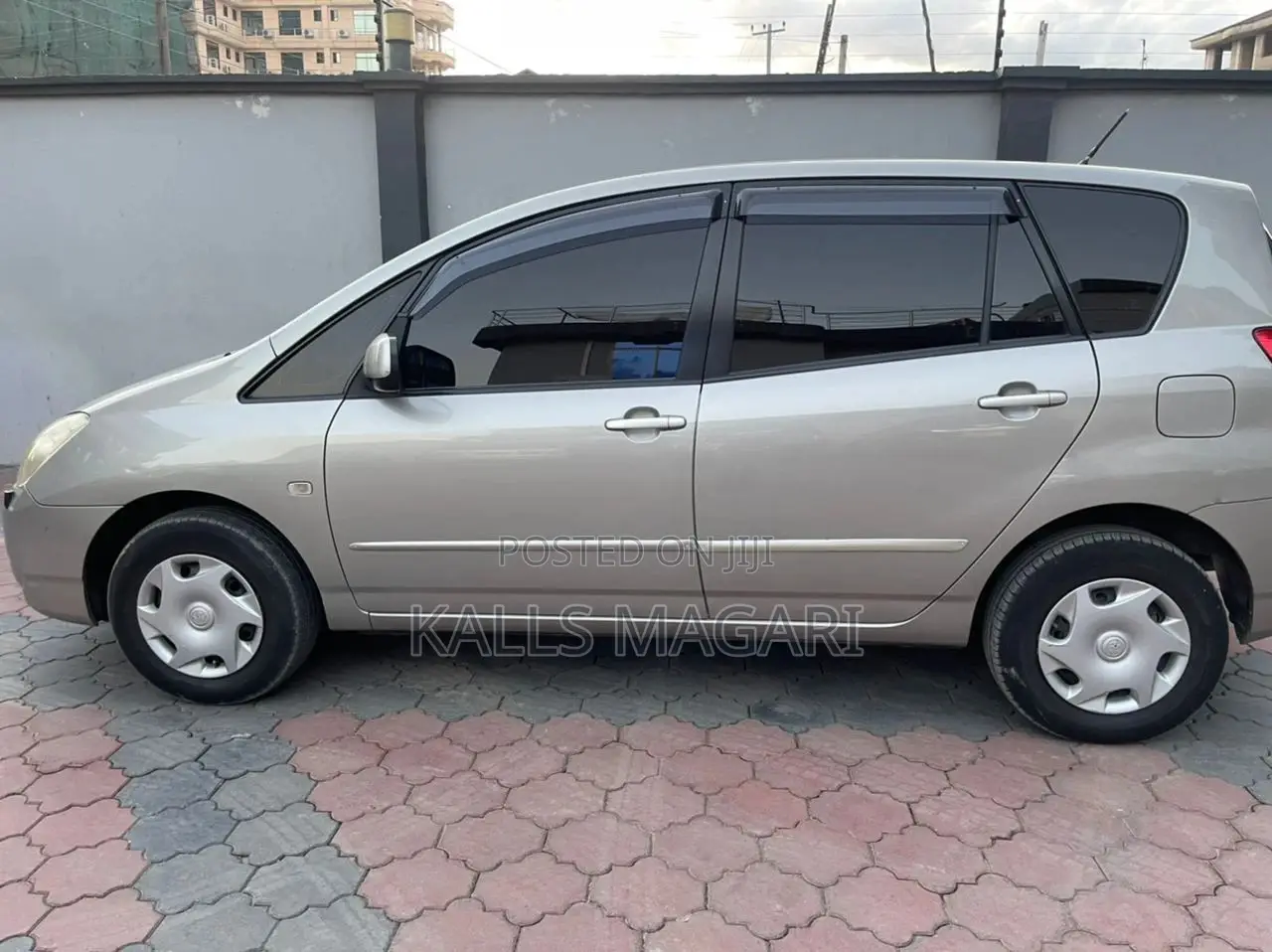 Toyota Corolla Spacio 2004 Gold