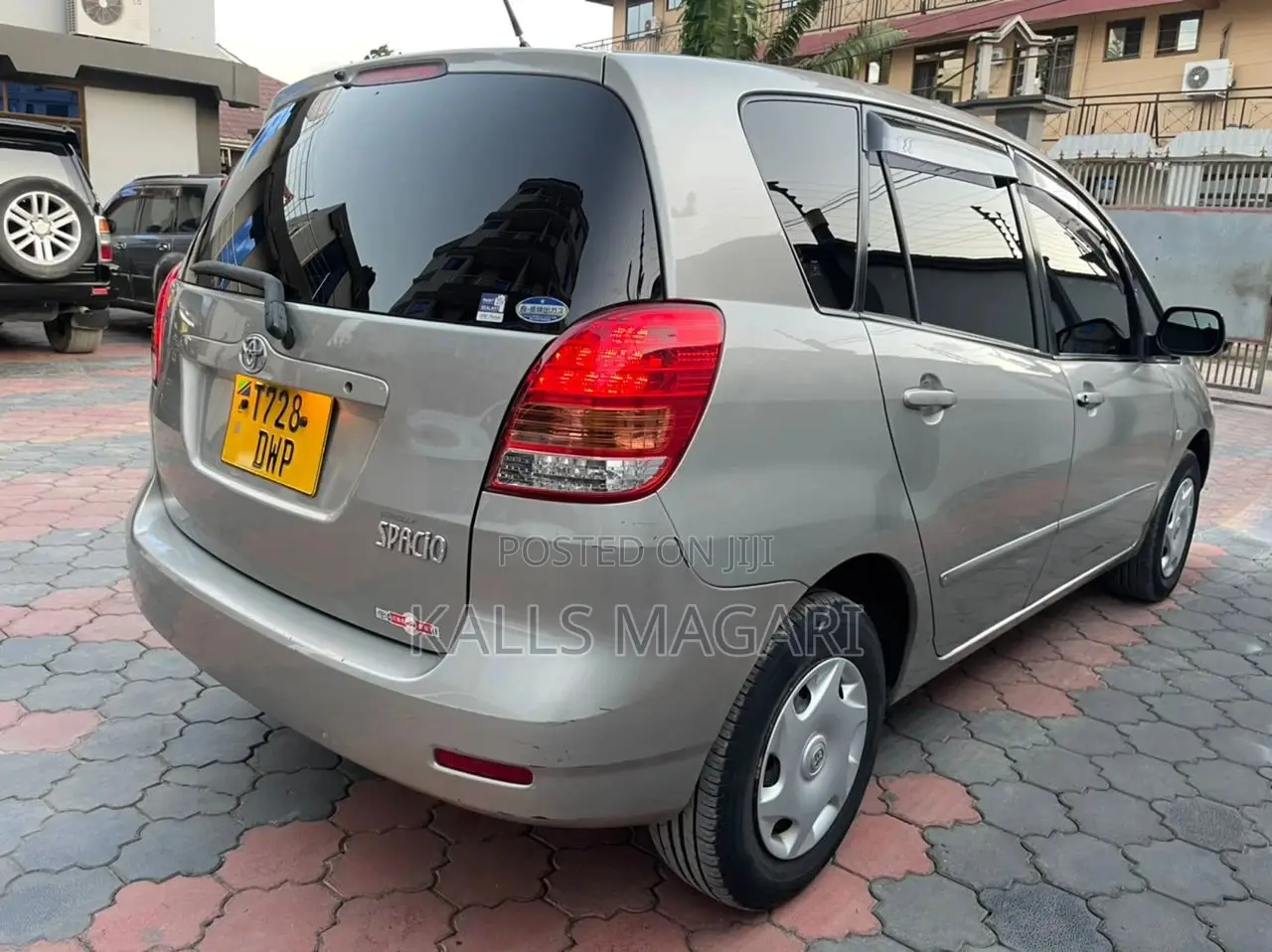 Toyota Corolla Spacio 2004 Gold
