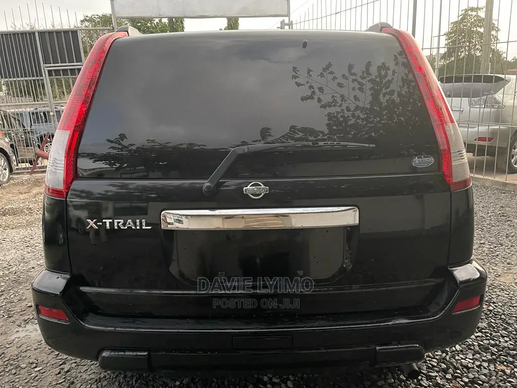 Nissan X-Trail 2003 Black