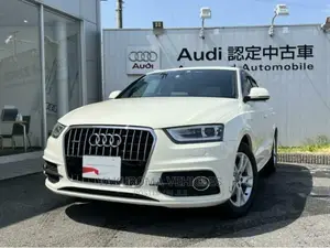 Audi Q3 2013 Pearl
