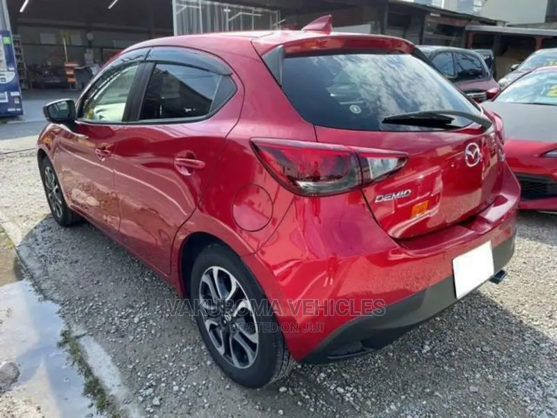 Mazda Demio 2017 Red