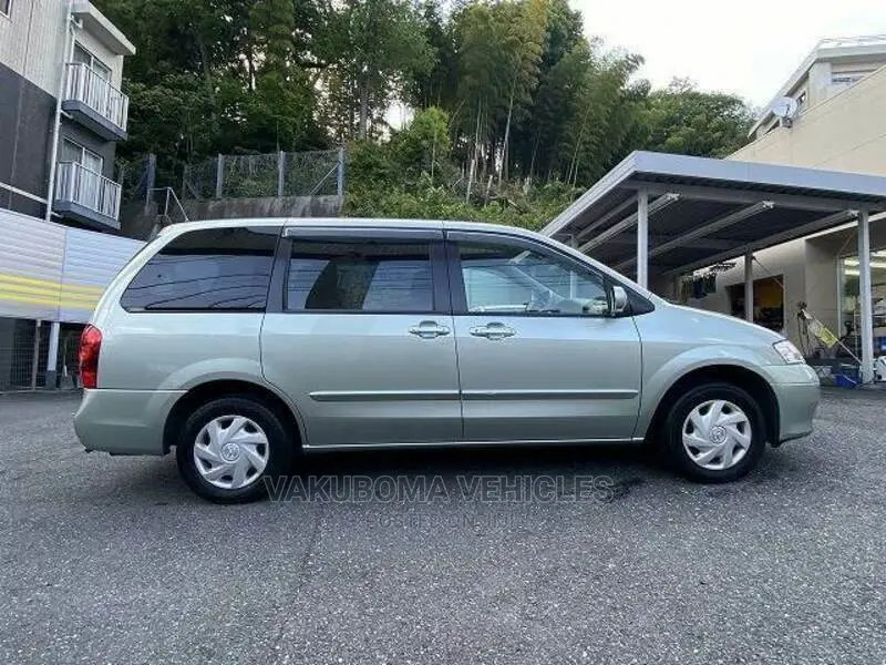 Mazda MPV 2003 Silver