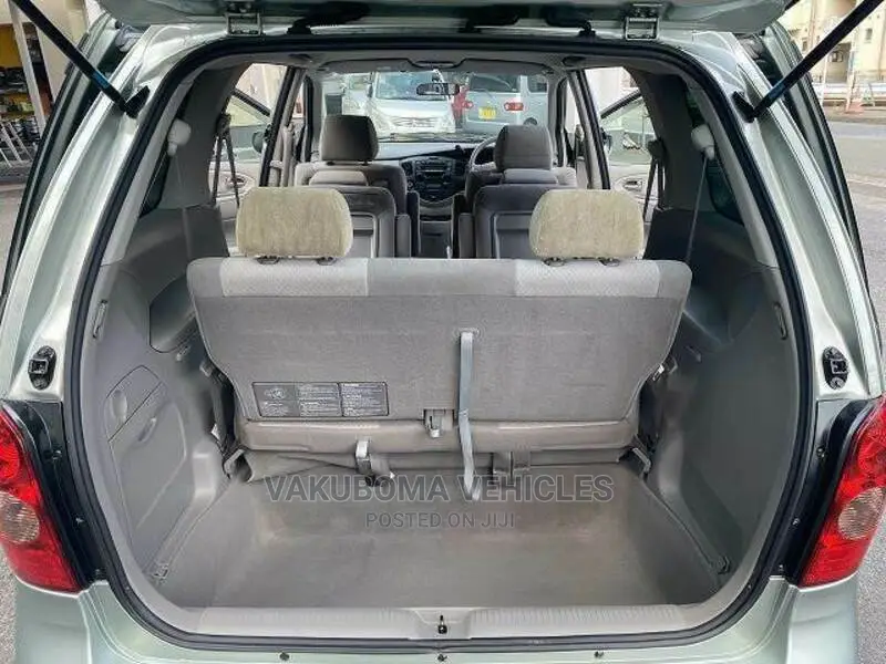 Mazda MPV 2003 Silver