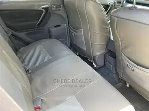 Toyota RAV4 1.8 2005 Silver