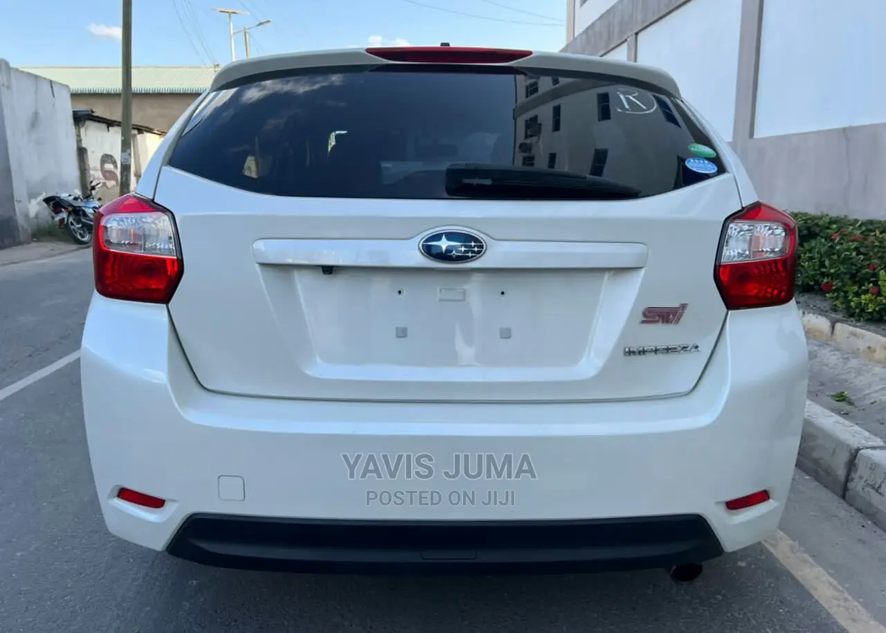 Subaru Impreza 2012 Pearl