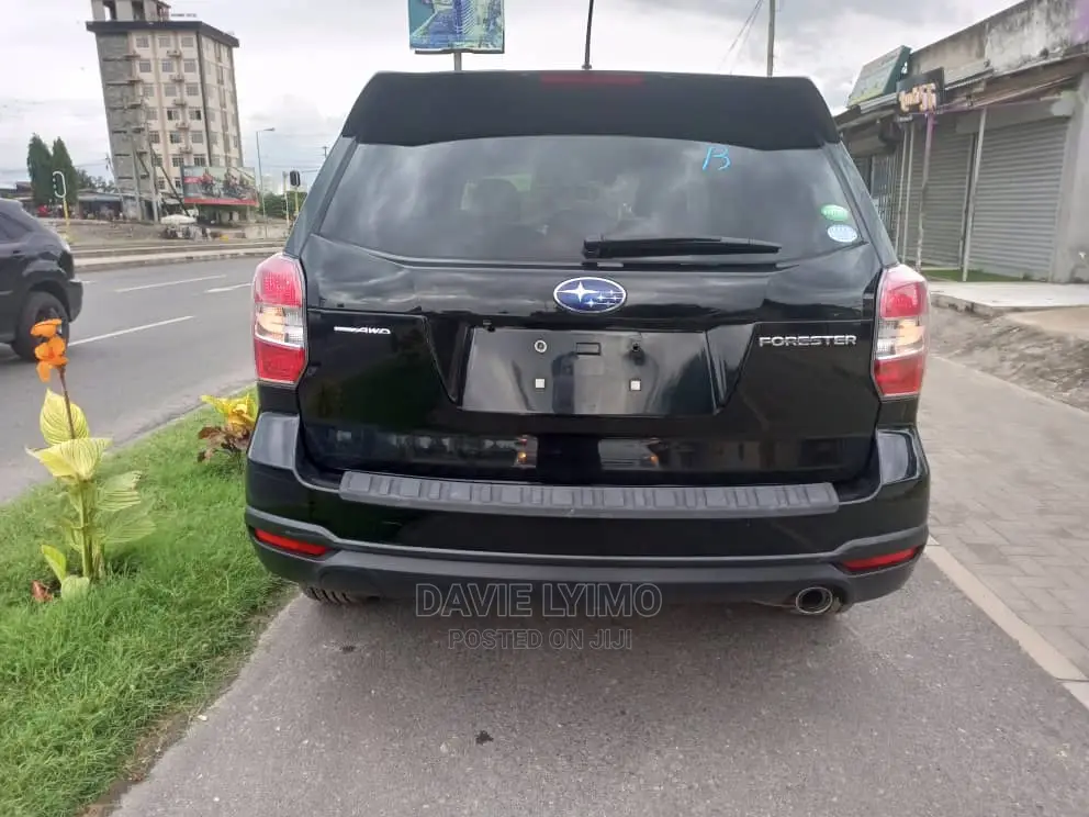 Subaru Forester 2013 Black