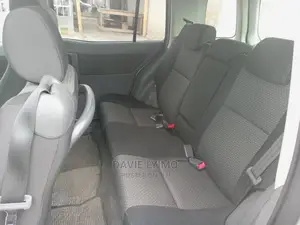 Toyota Raum 2007 Silver
