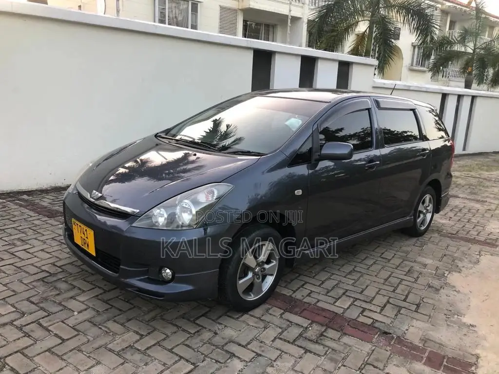 Toyota Wish 2005 Gray