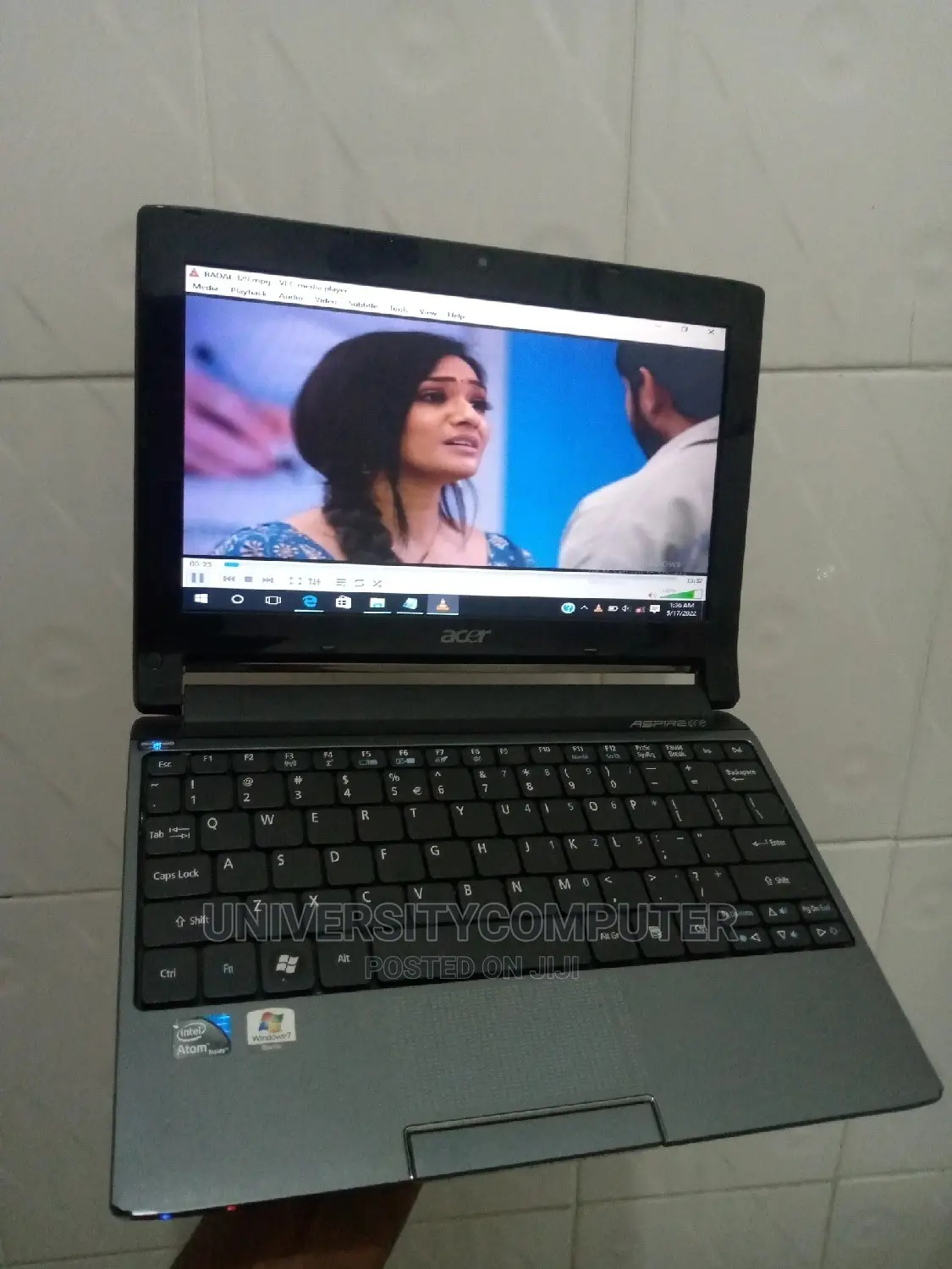 Laptop Acer Aspire 1 2GB Intel Atom HDD 256GB