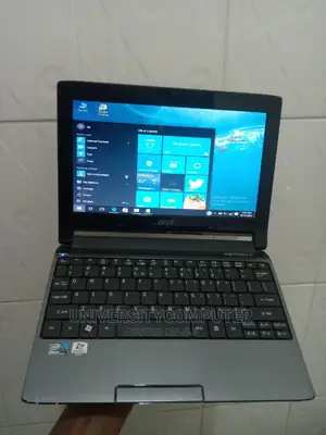 Laptop Acer Aspire 1 2GB Intel Atom HDD 256GB