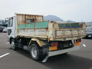 Nissan Condor Truck
