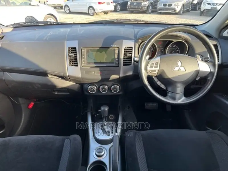 Mitsubishi Outlander SE 2009 Black