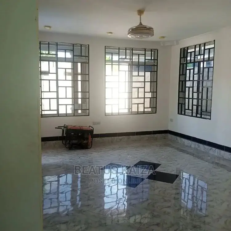 4bdrm Block of Flats in Kigamboni Funcity for rent