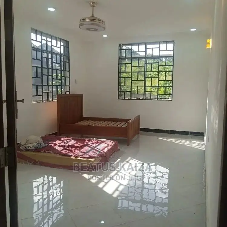 4bdrm Block of Flats in Kigamboni Funcity for rent