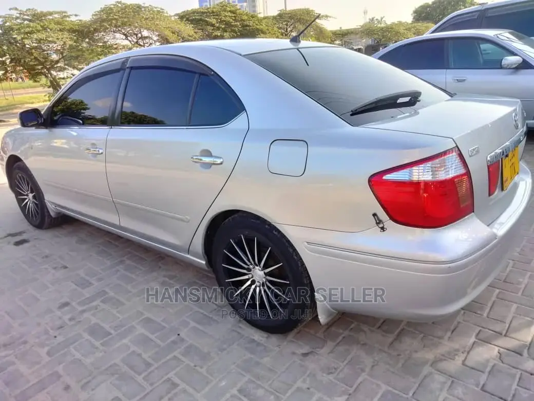 Toyota Premio 2005 Silver