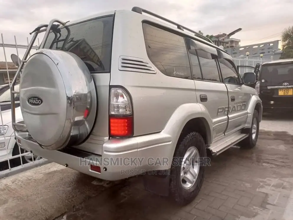 Toyota Land Cruiser Prado 2007 Silver