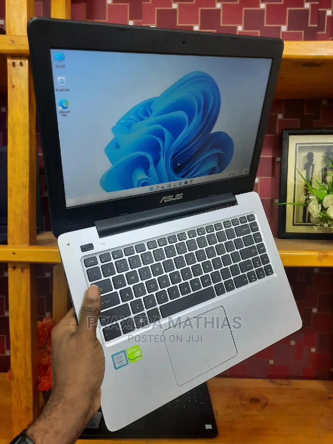 Laptop Asus N71JA 8GB Intel Core I5 HDD 500GB