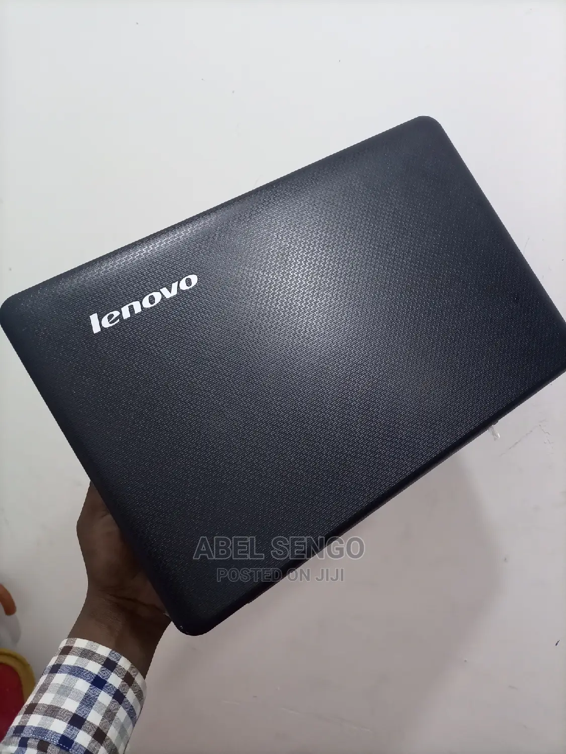Laptop Lenovo G550 4GB Intel Core 2 Duo HDD 320GB