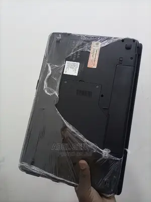 Laptop Lenovo G550 4GB Intel Core 2 Duo HDD 320GB