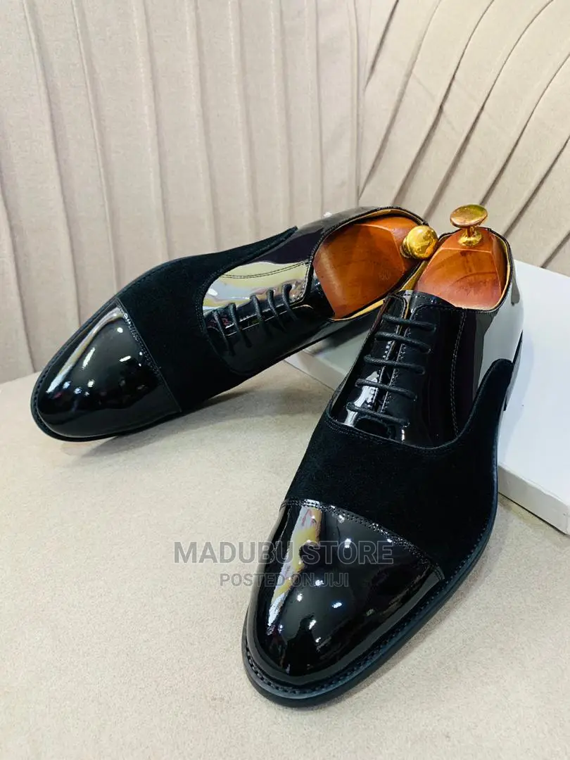 Classic Men's Official Shoes