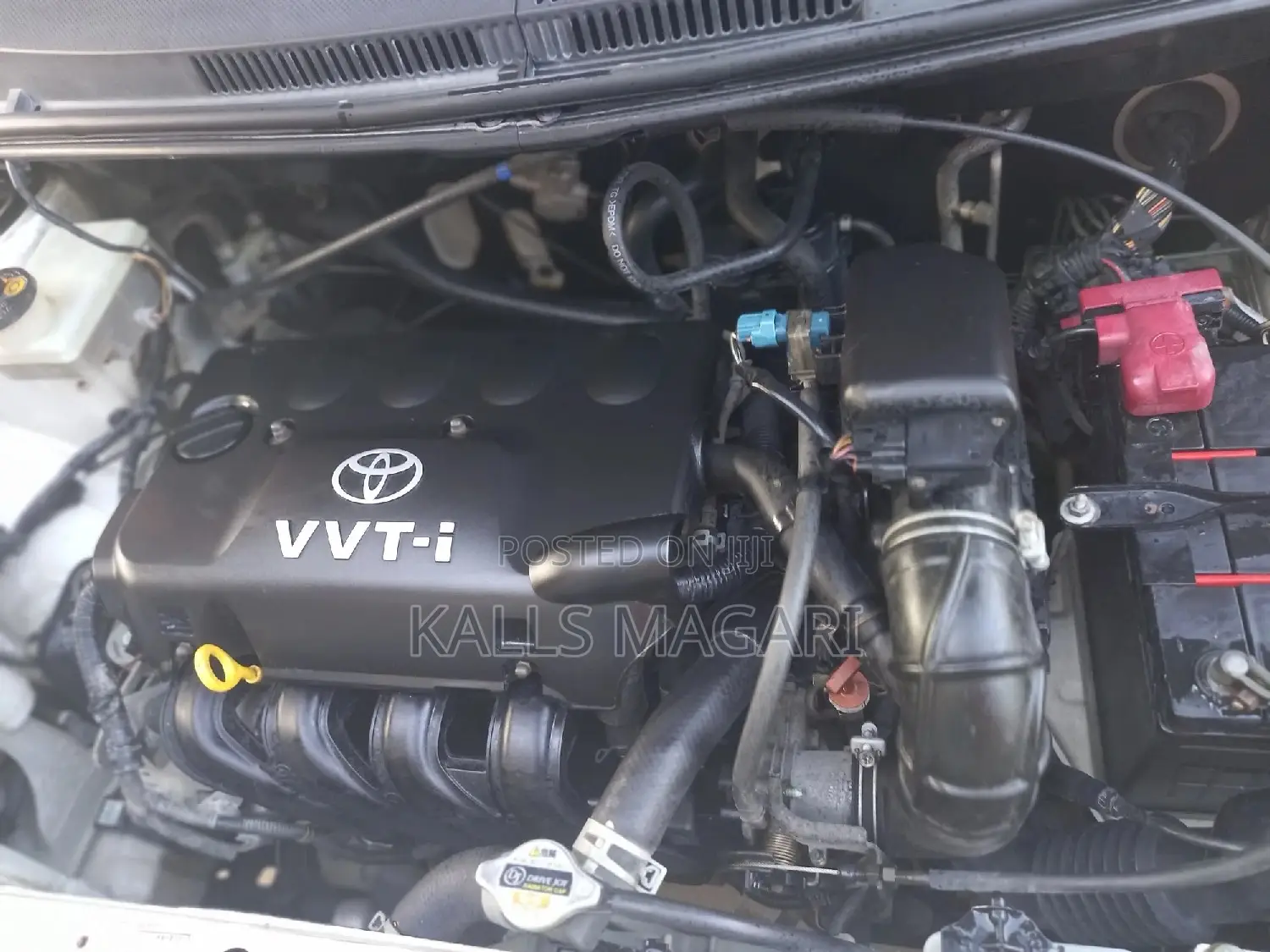 Toyota IST 2002 White