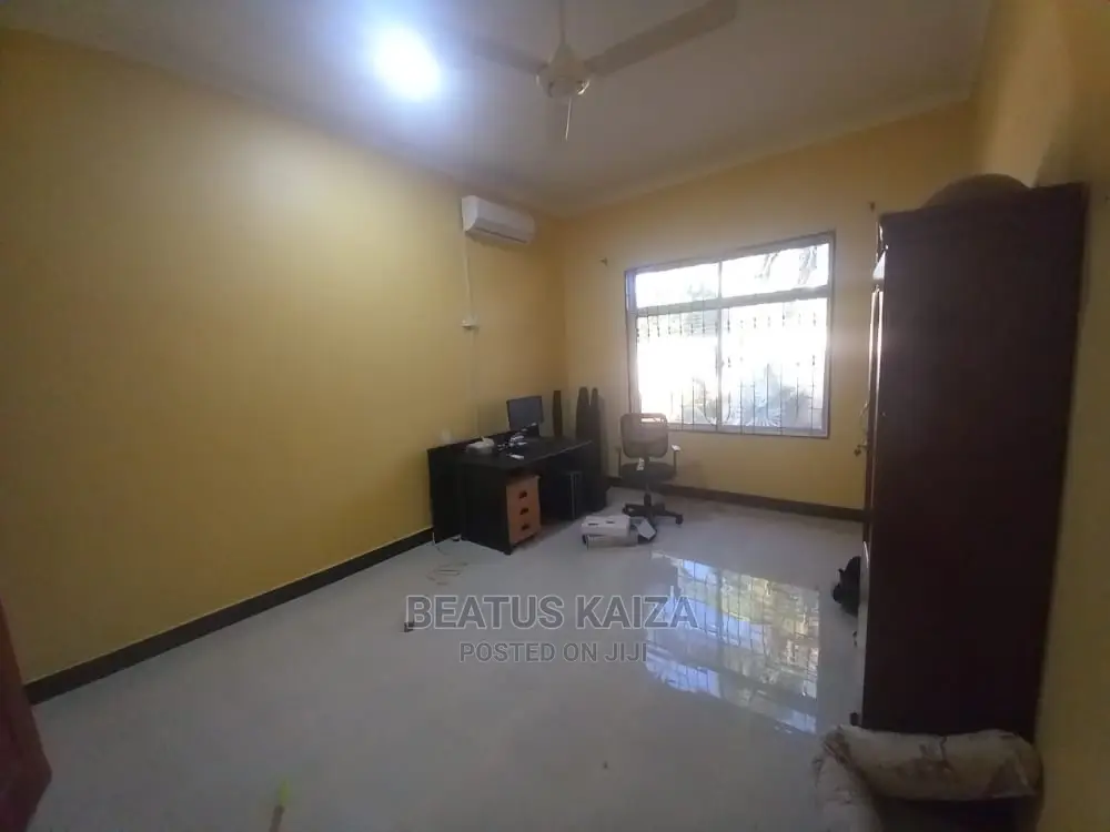 3bdrm Bungalow in Kibugumo Mjimwema, Kigamboni for Rent